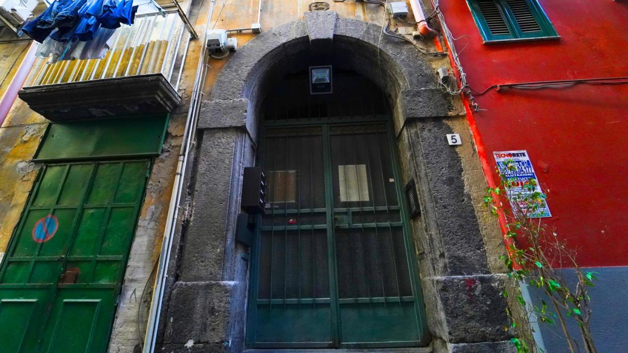 Neapolitan Flat B&B Luaran gambar