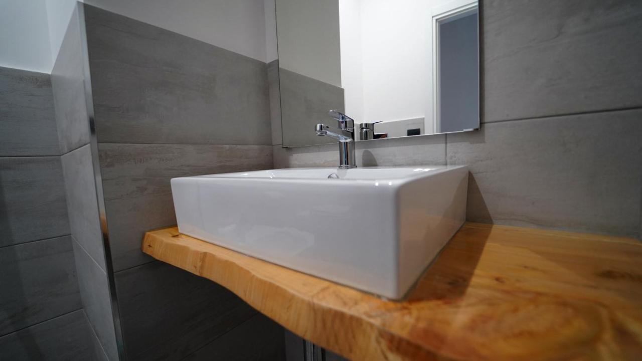 Neapolitan Flat B&B Luaran gambar