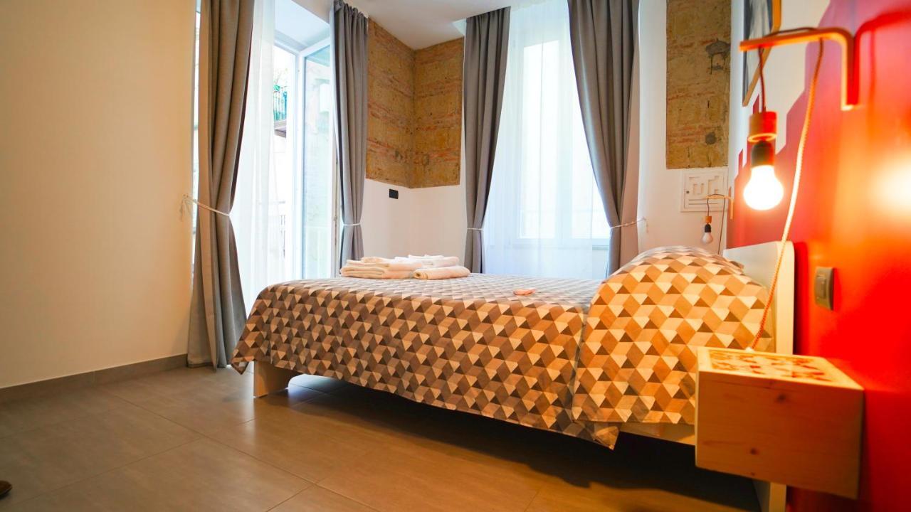 Neapolitan Flat B&B Luaran gambar